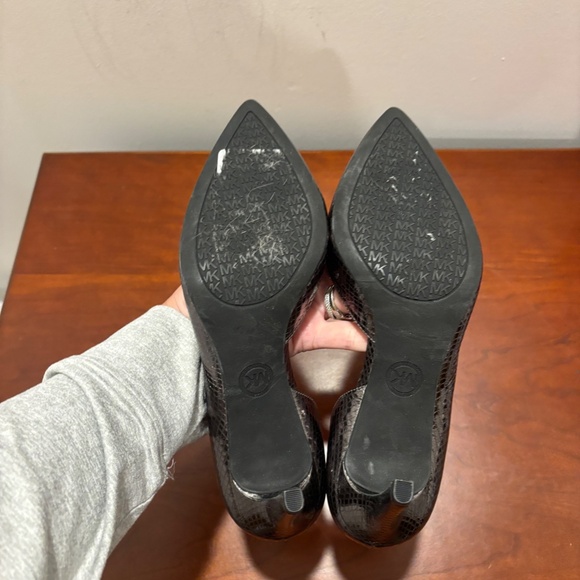 MICHAEL Michael Kors Metallic Heels - Picture 7 of 9